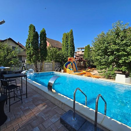 Pension Terra Alba Iulia Eksteriør bilde